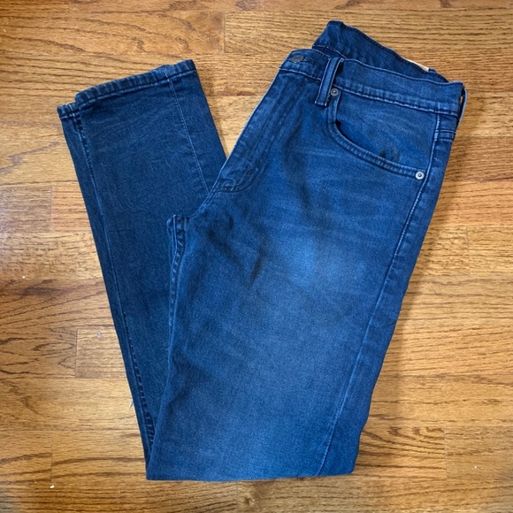 Levi's Slim-Fit 512 Jeans - Picture 1 of 6